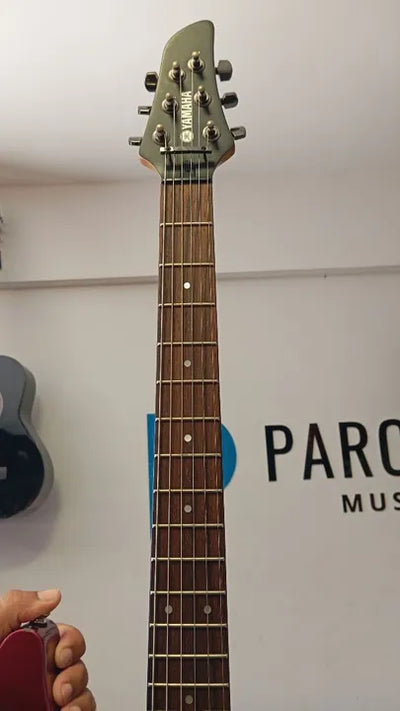 GUITARRA YAMAHA RGX 121 RED METALICO